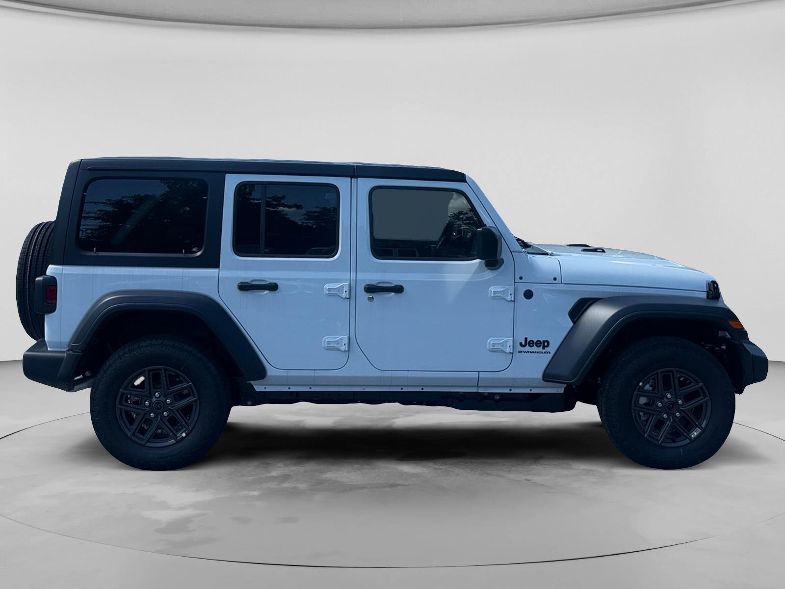 New 2026 Bright White Clear-Coat Exterior Paint Jeep Sport S image 16