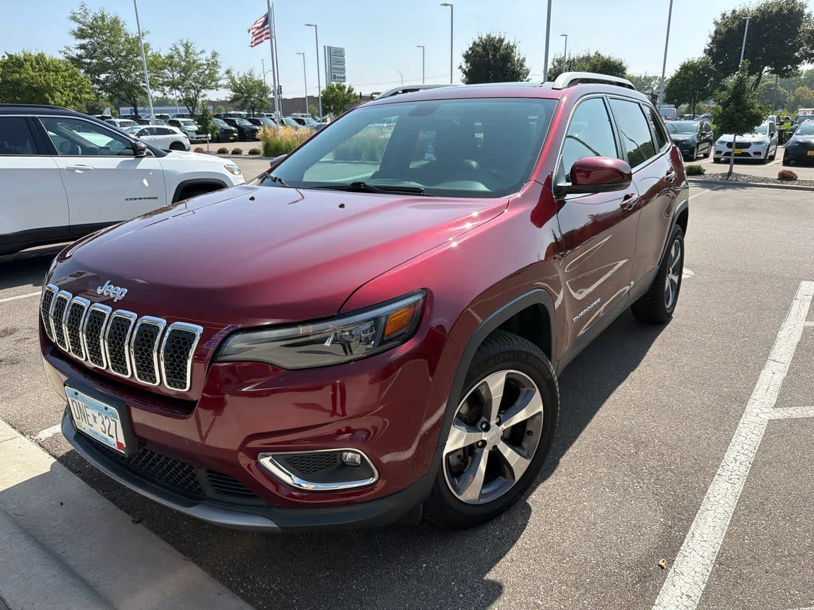 Used 2019 Velvet Red Pearlcoat Jeep Limited image 6