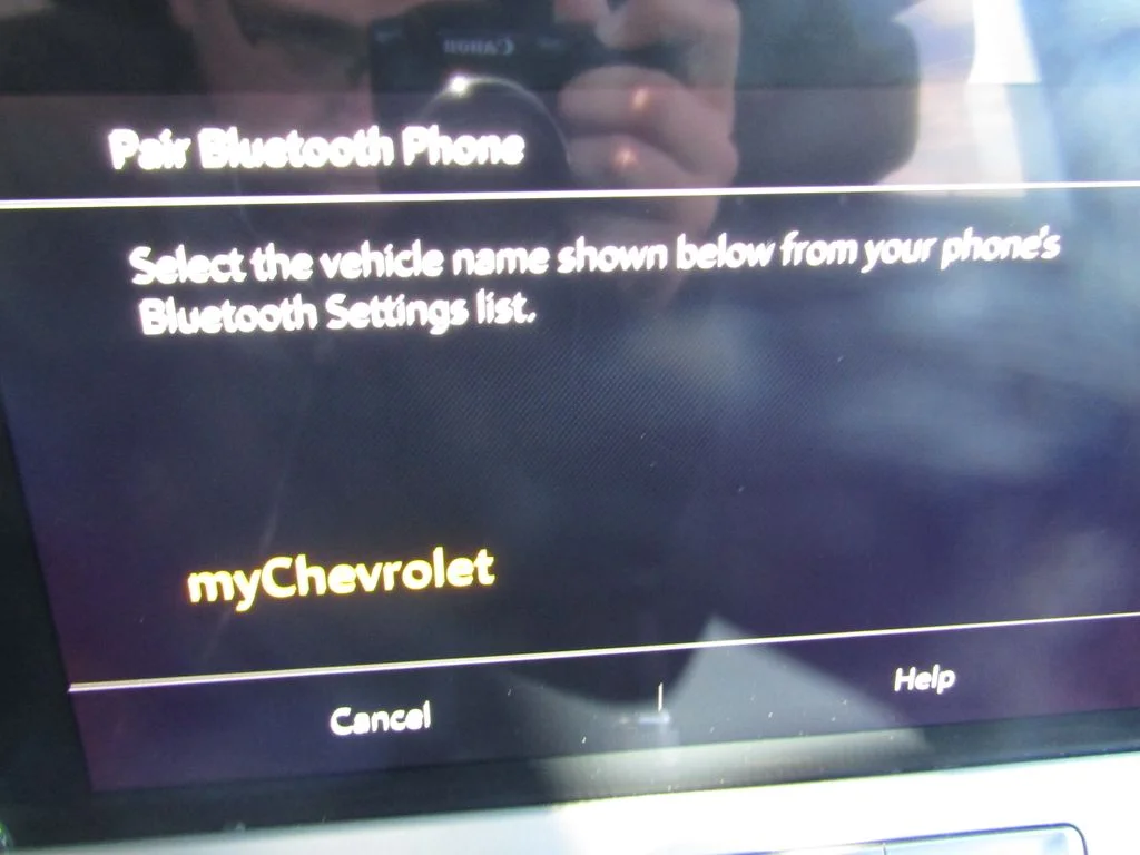 Used 2025 Black Chevrolet RS image 28