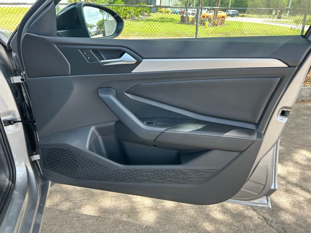 New 2026 Silver Volkswagen 1.5T Sport image 42