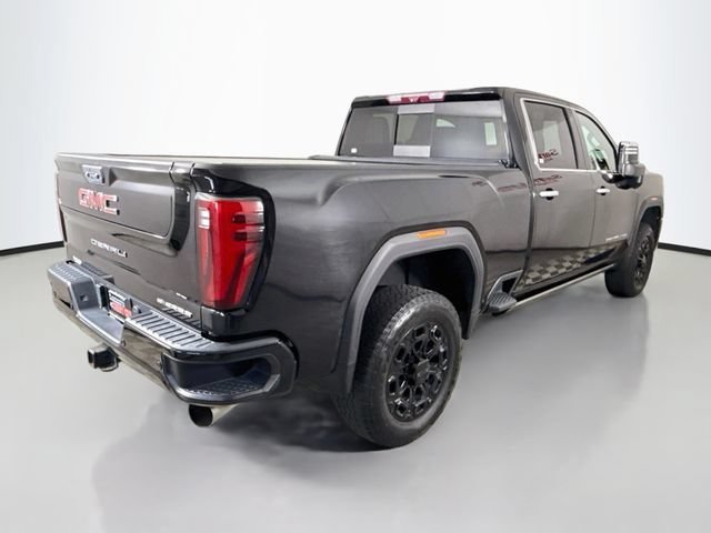 Used 2024 Onyx Black GMC Denali image 7