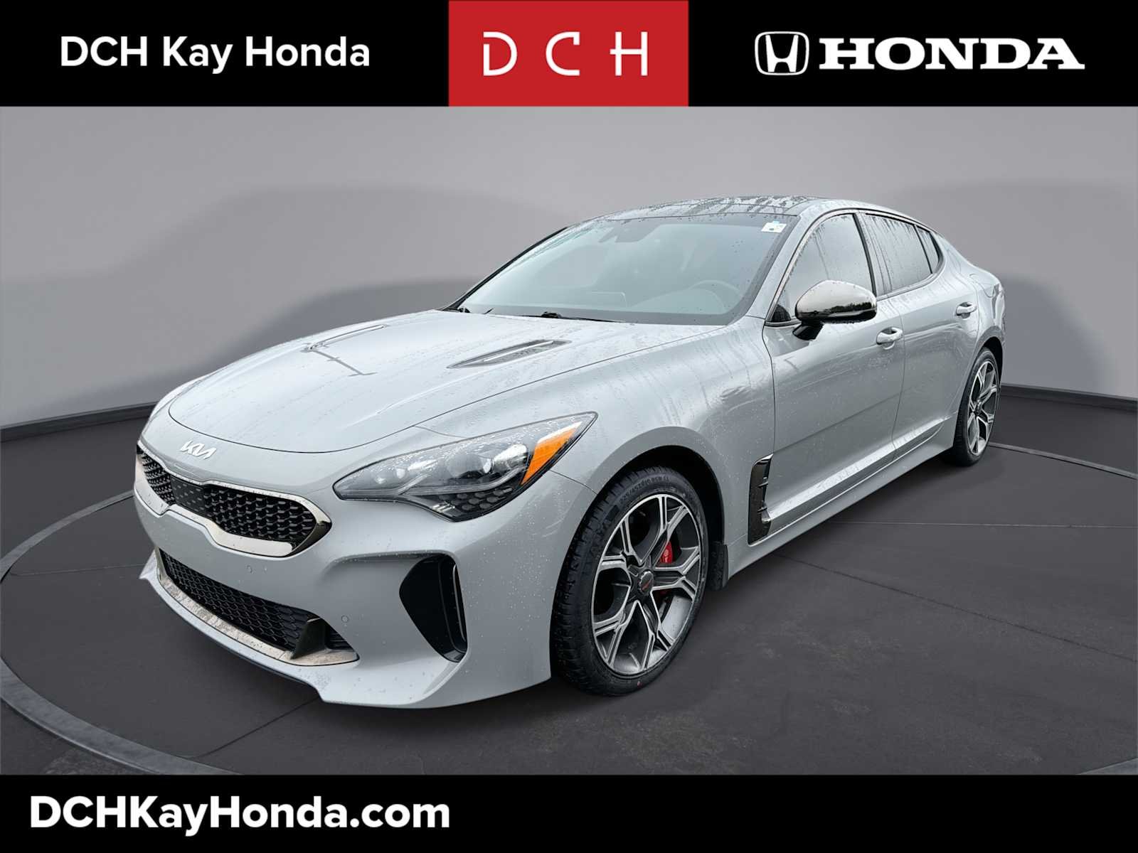 2018 Kia Stinger GT1 AWD's photo