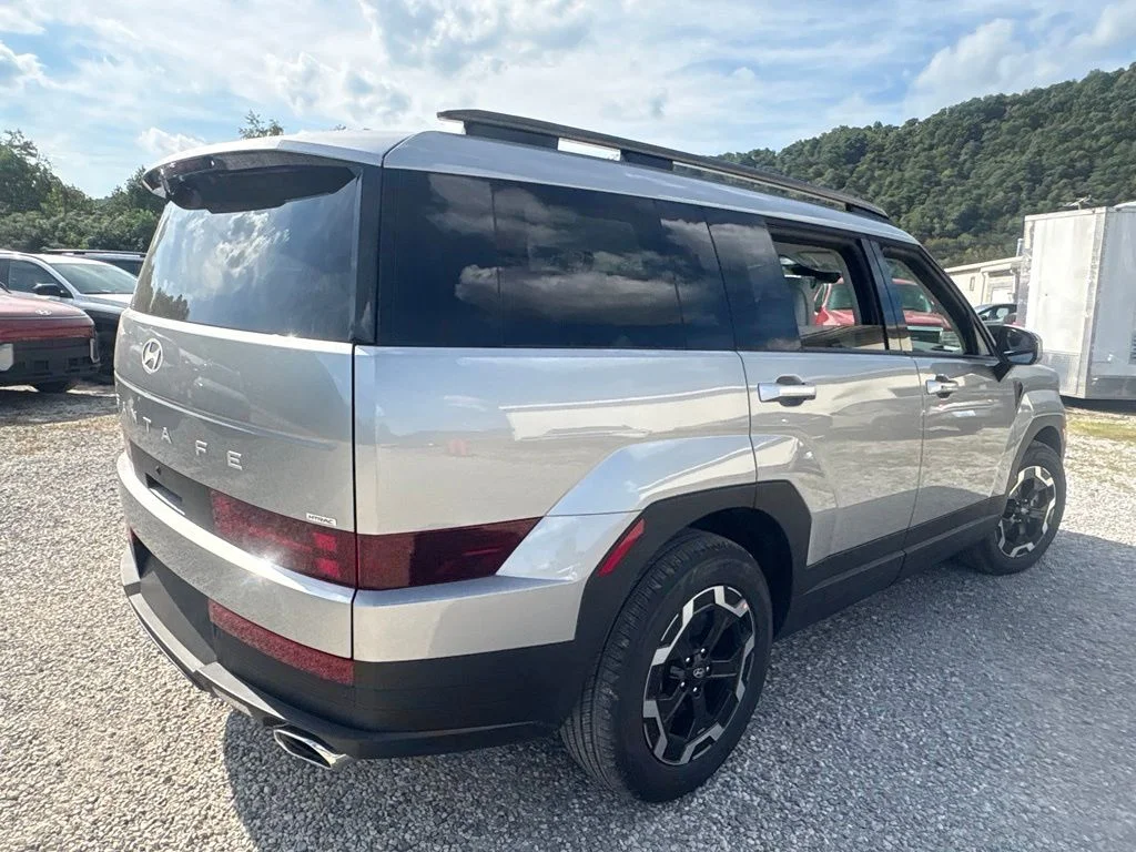 New 2027 Silver Hyundai SEL image 10