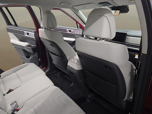 New 2026 Red Hyundai SEL FWD image 17
