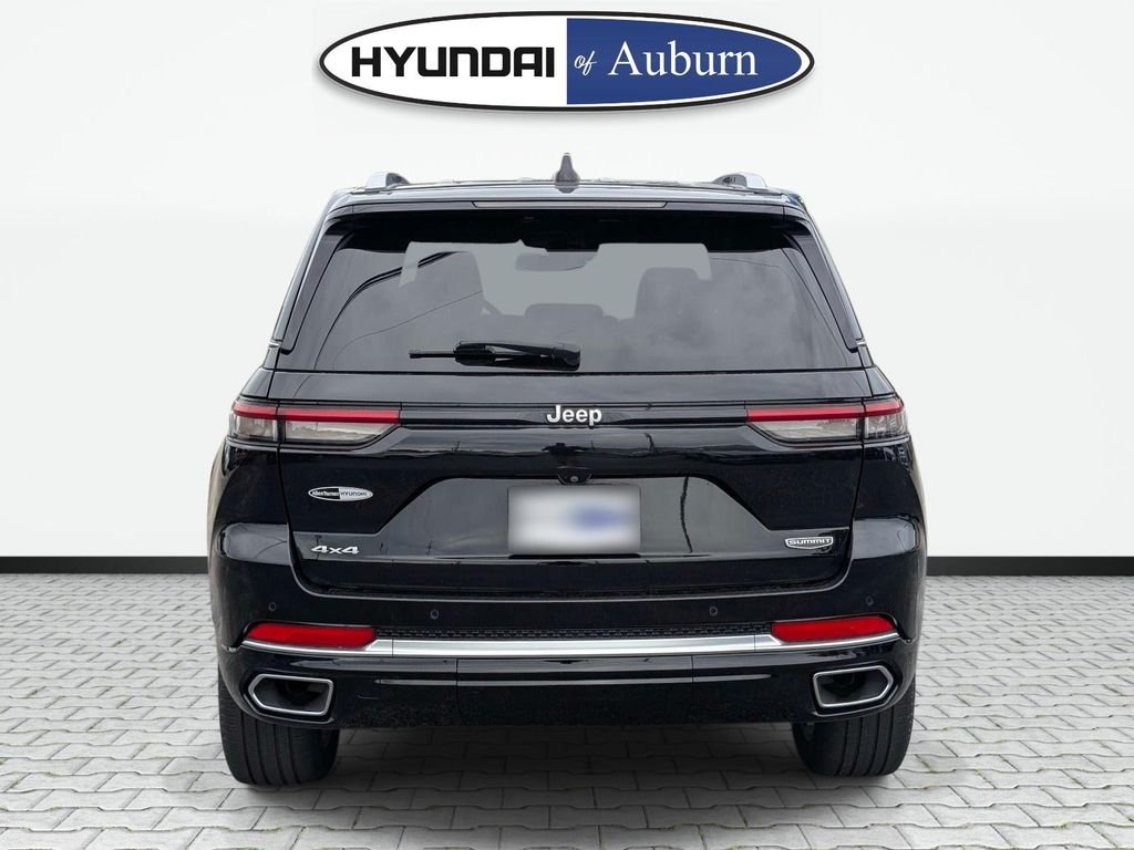2023 Jeep Grand Cherokee Summit - Photo 10