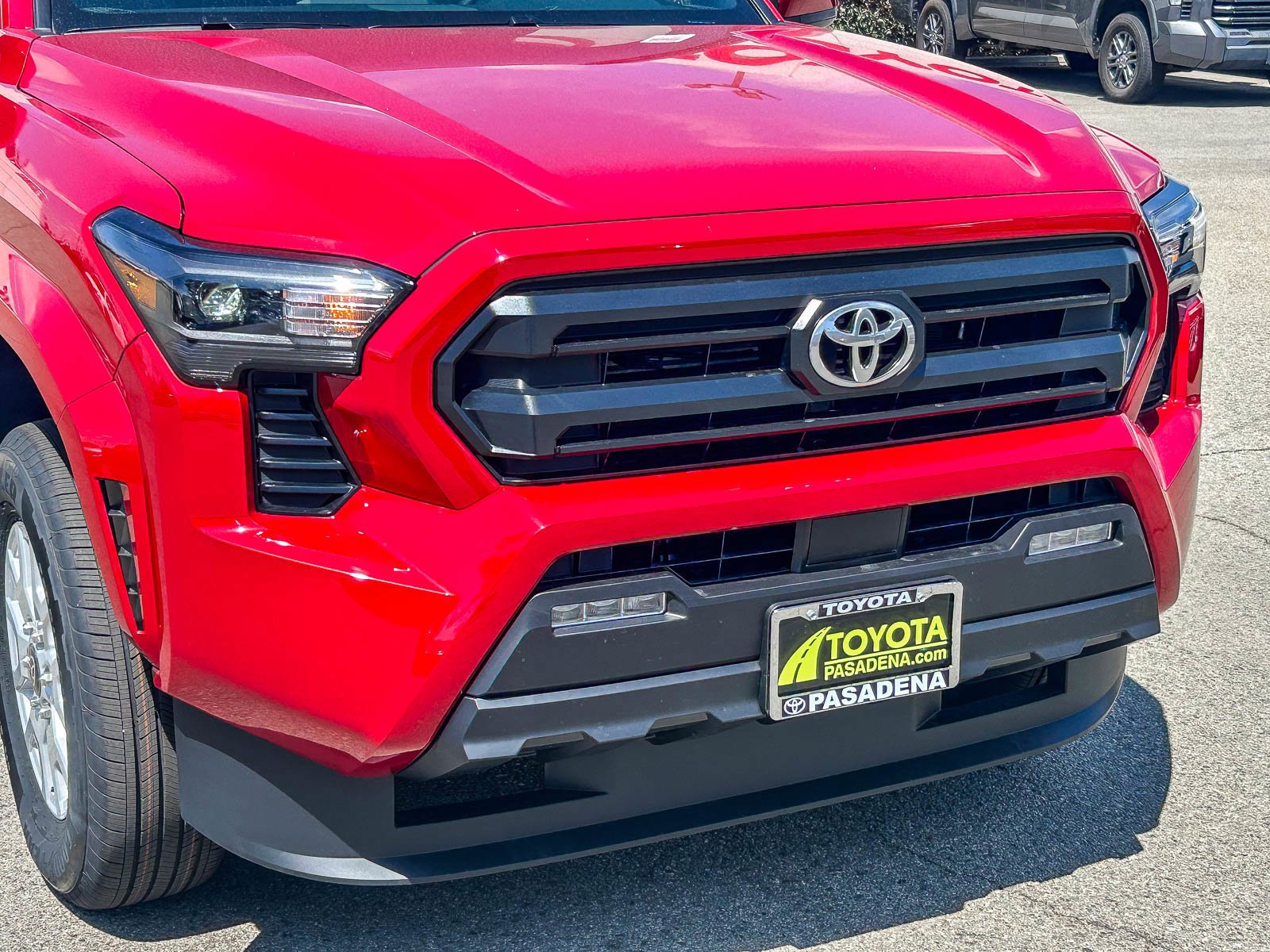 New 2026 SUPERSONIC RED Toyota SR5 image 5