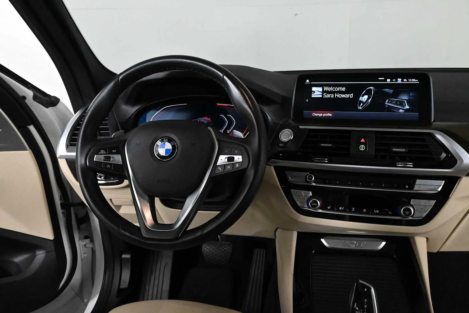 Used 2020 Mineral White Metallic BMW sDrive30i image 3