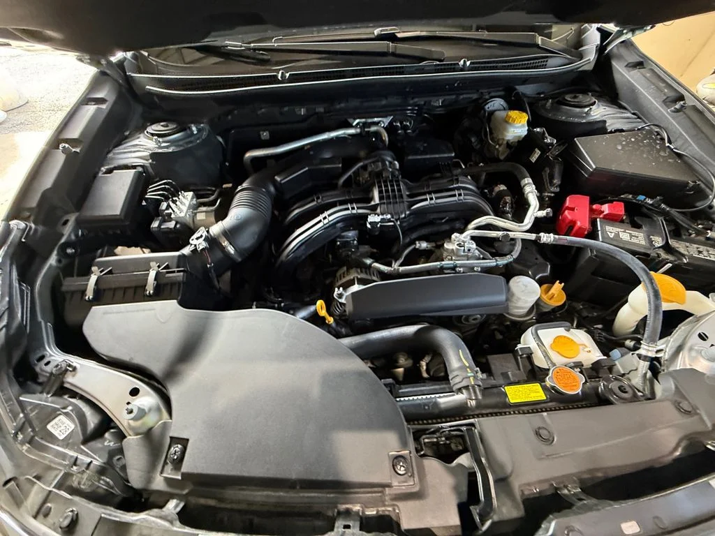 Used 2025 Silver Subaru Onyx Edition image 20