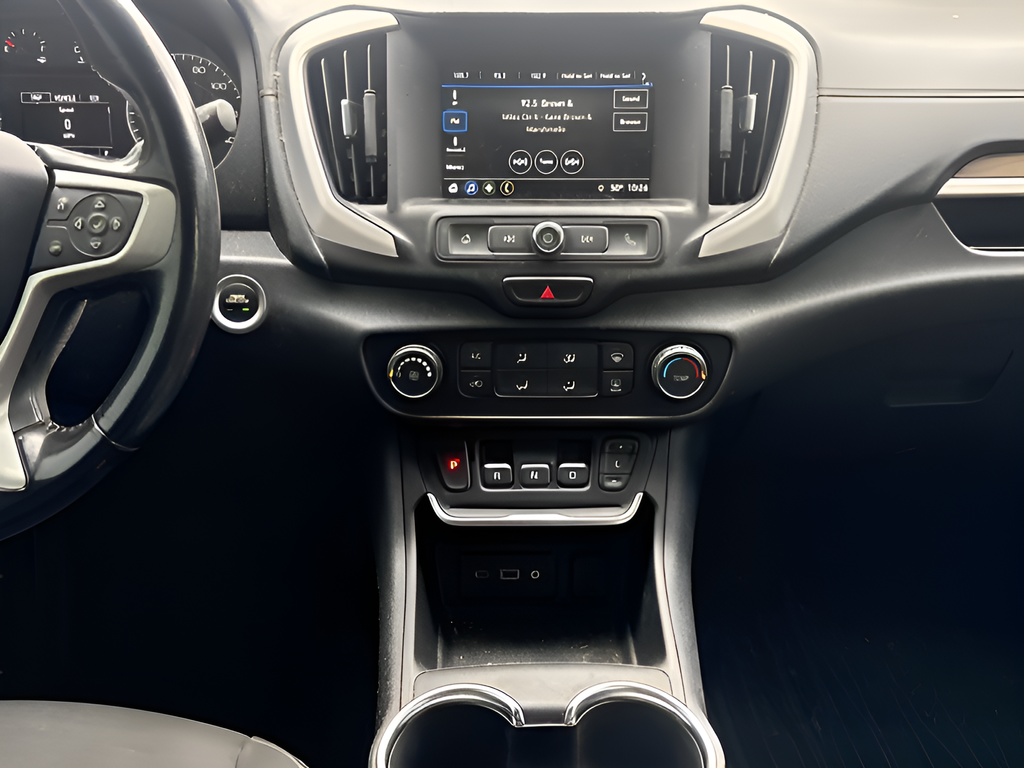 Used 2018 Red GMC SLE image 15
