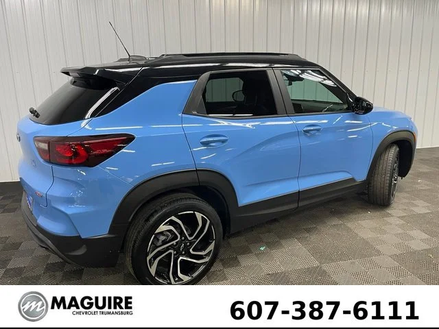 Used 2024 Blue Chevrolet RS image 3