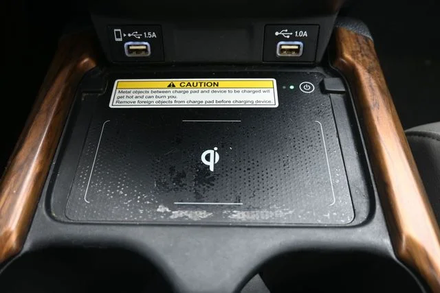 Used 2020 Crystal Black Pearl Honda Touring image 32