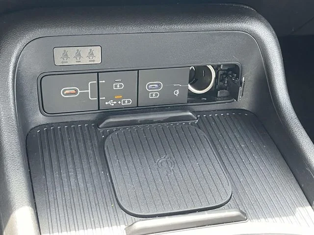 Certified Used 2026 White Hyundai SEL Sport image 27
