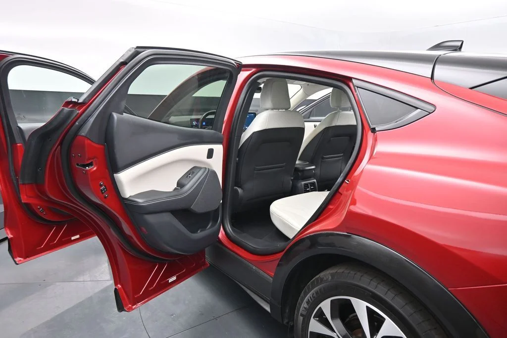 Used 2023 Red Ford Premium image 20