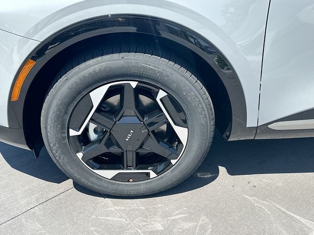 New 2026 Wolf Gray Kia SX image 33