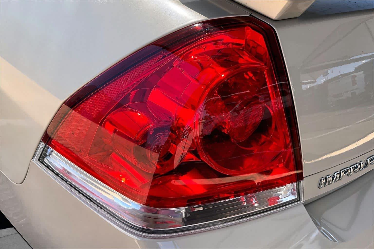 Used 2012 Gold Mist Metallic Chevrolet LT Fleet image 25