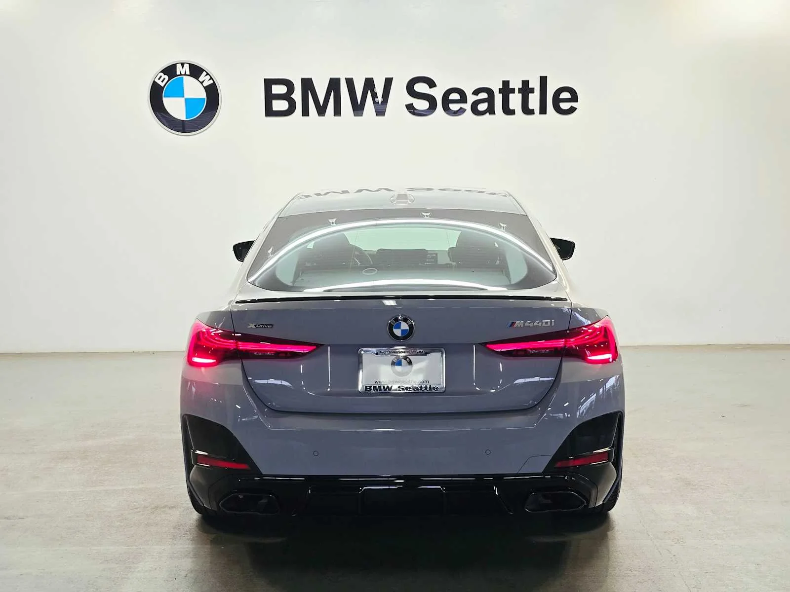 New 2026 Brooklyn Grey Metallic BMW xDrive image 5