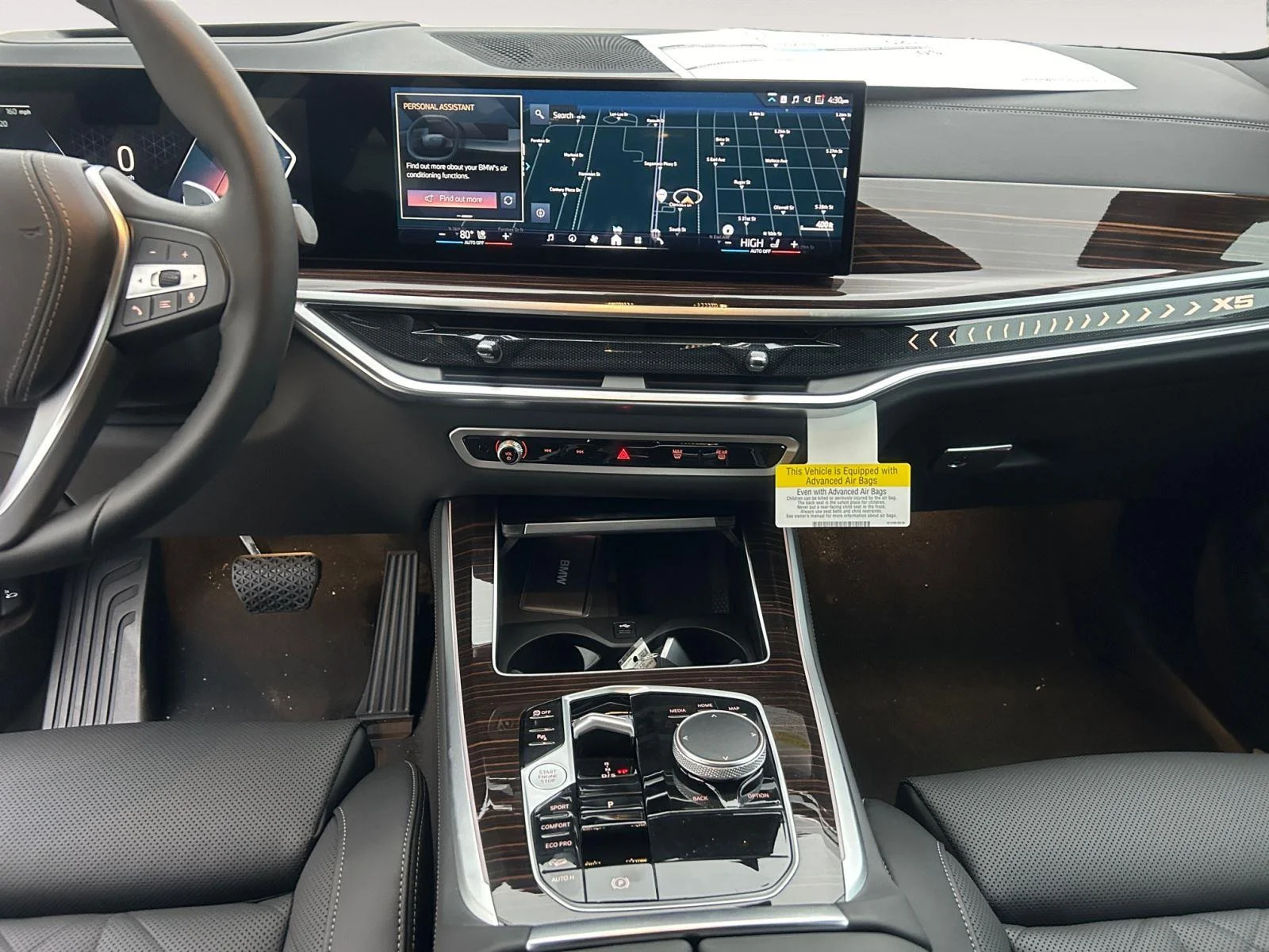 Used 2024 Skyscraper Grey Metallic BMW xDrive40i image 12