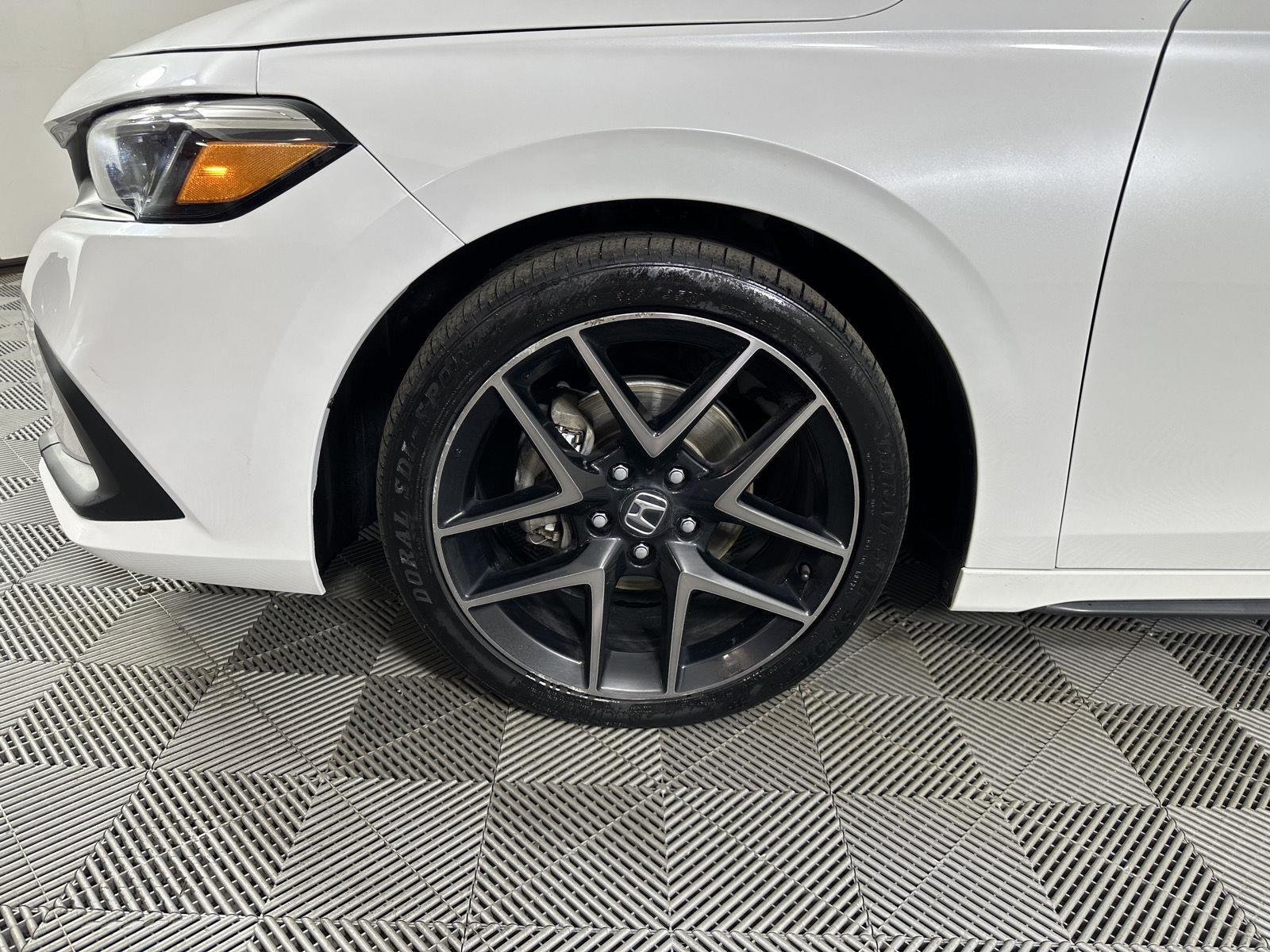 Used 2022 Platinum White Pearl Honda Sport Touring image 20