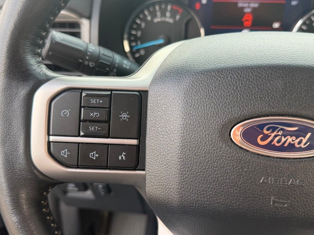 Used 2024 Black Metallic Ford XLT image 28