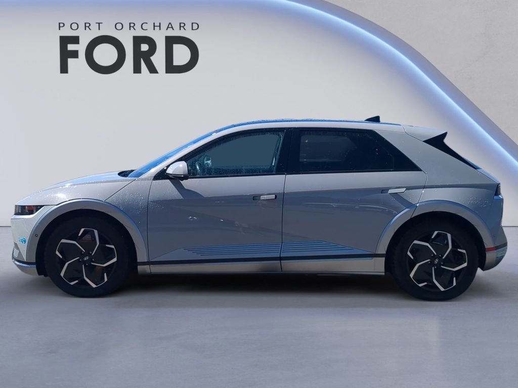 Used 2024 Gray Hyundai Limited image 3