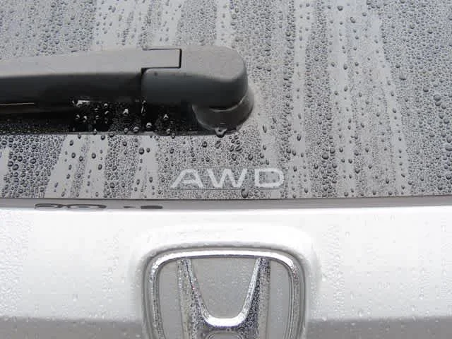 Certified Used 2024 Lunar Silver Metallic Honda EX image 8