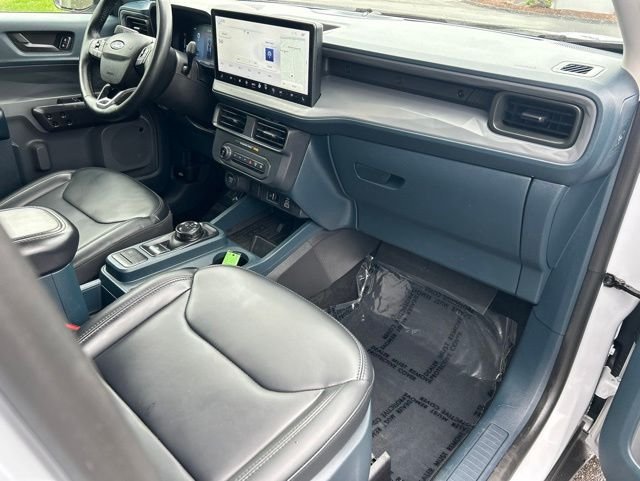 Used 2025 White Ford Lariat image 11