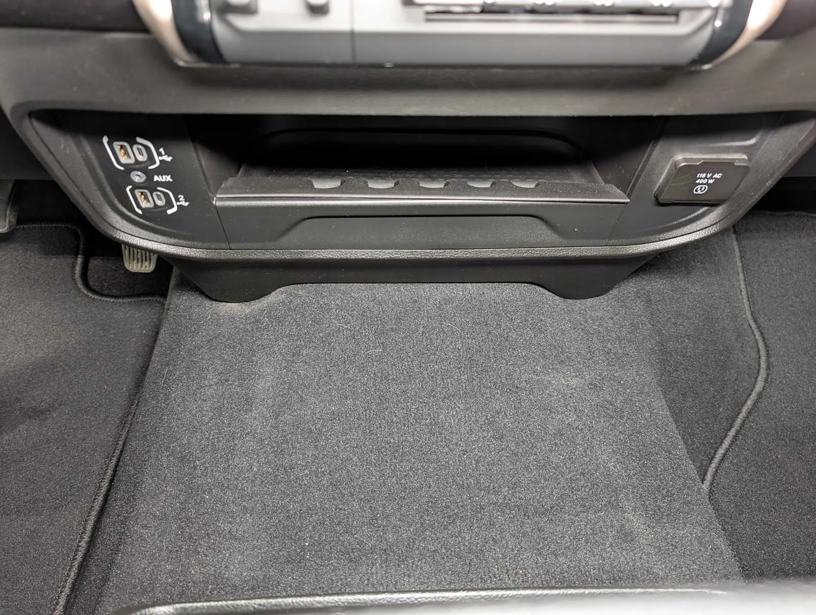 Used 2024 Bright White Clearcoat Ram Laramie image 29