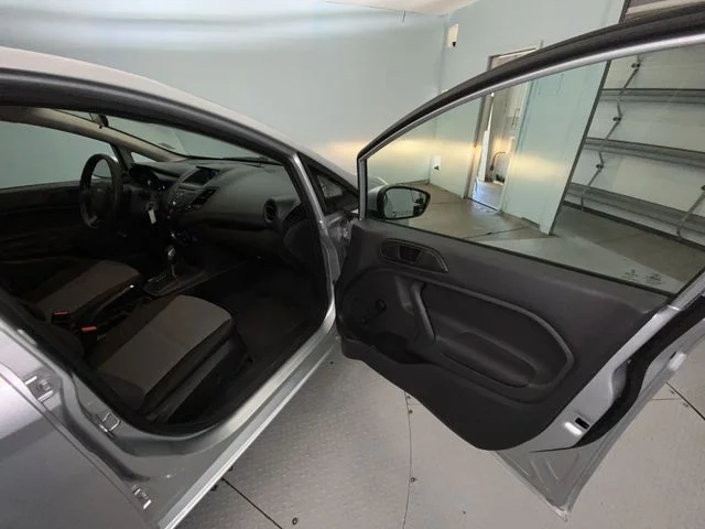 Used 2016 Silver Ford S image 19