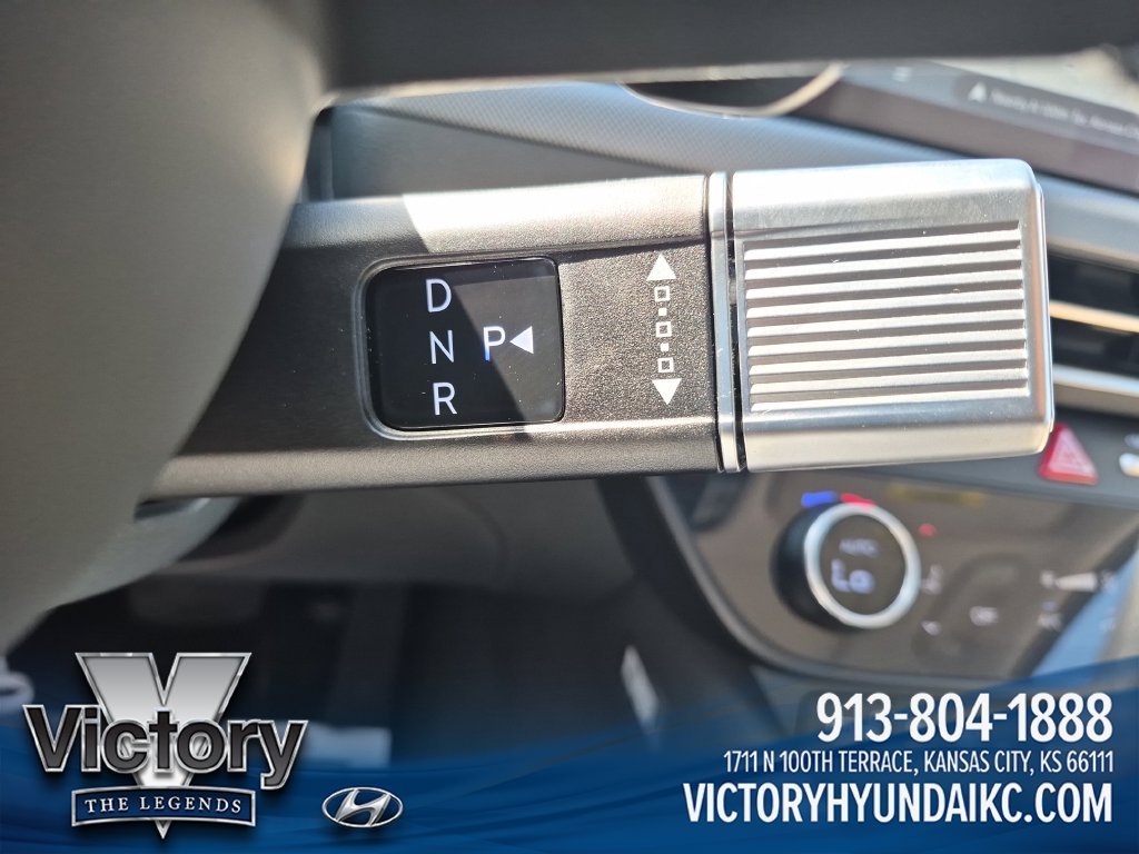 Certified Used 2024 Blue Hyundai SEL image 24