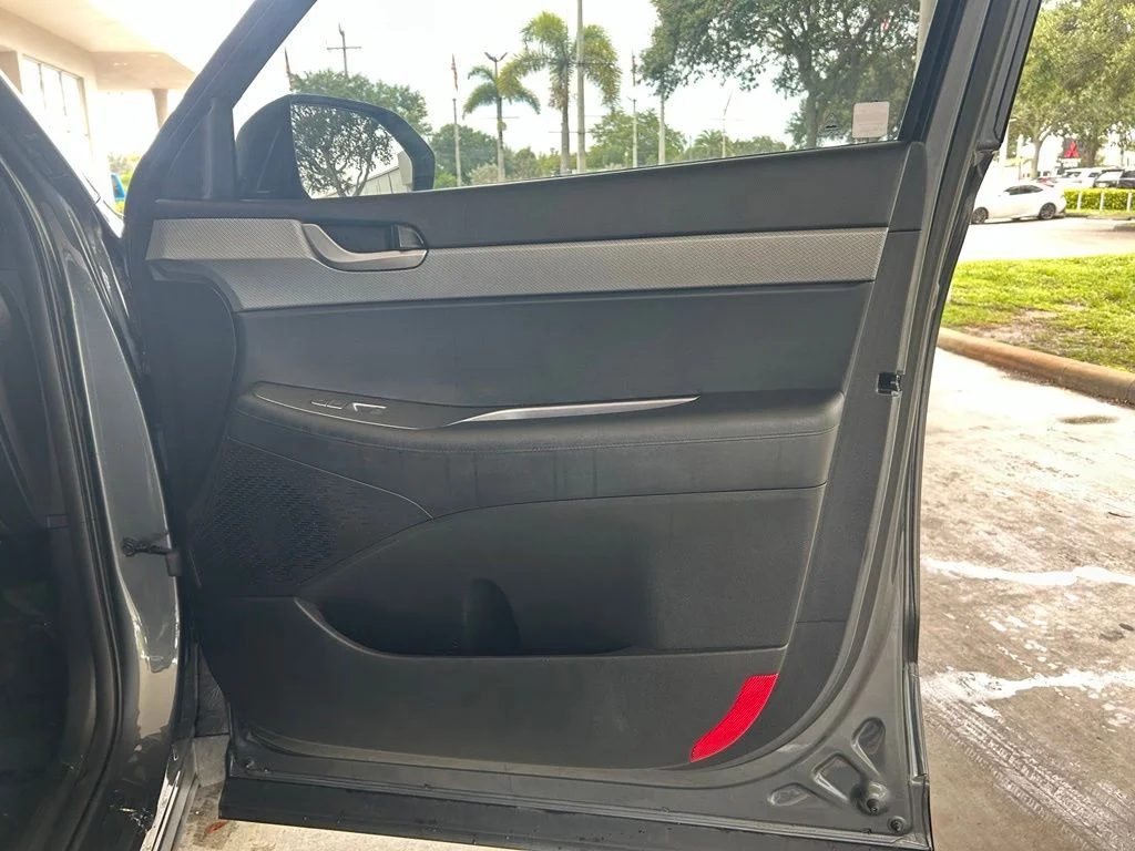 Used 2025 Gray Hyundai SEL image 23