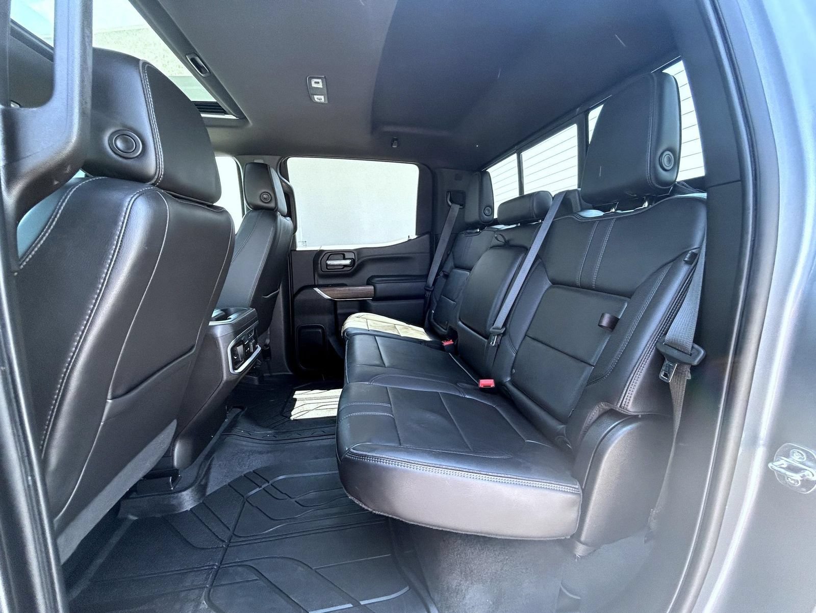 2021 Chevrolet Silverado 1500 High Country - Photo 20