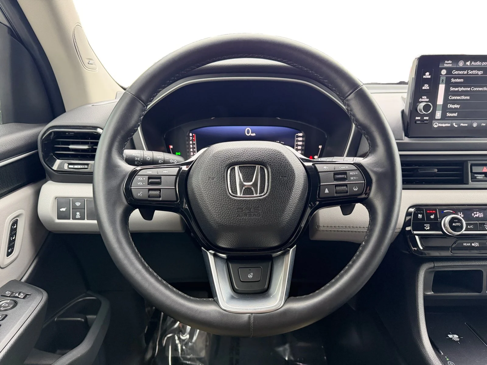 Used 2025 Silver Honda Elite image 10