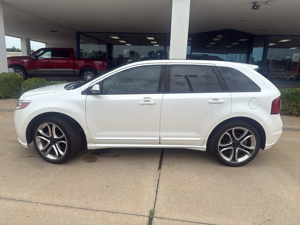 Used 2013 White Platinum Tri-Coat Metallic Ford Sport image 12