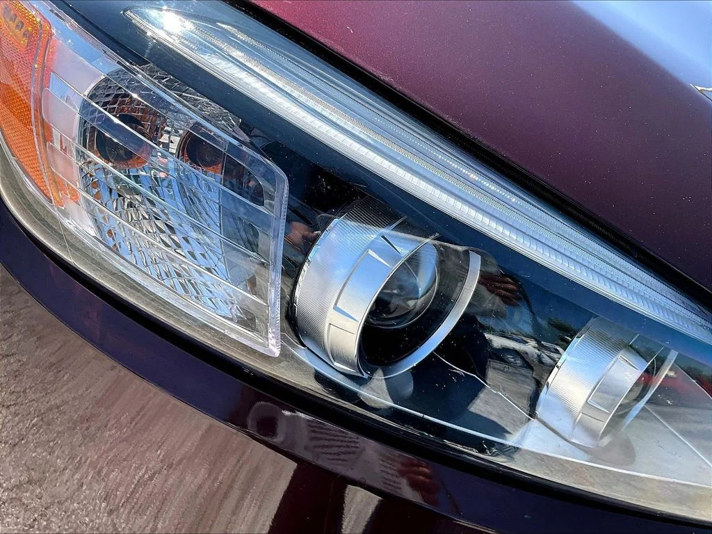 Certified Used 2017 Purple Kia LX image 34