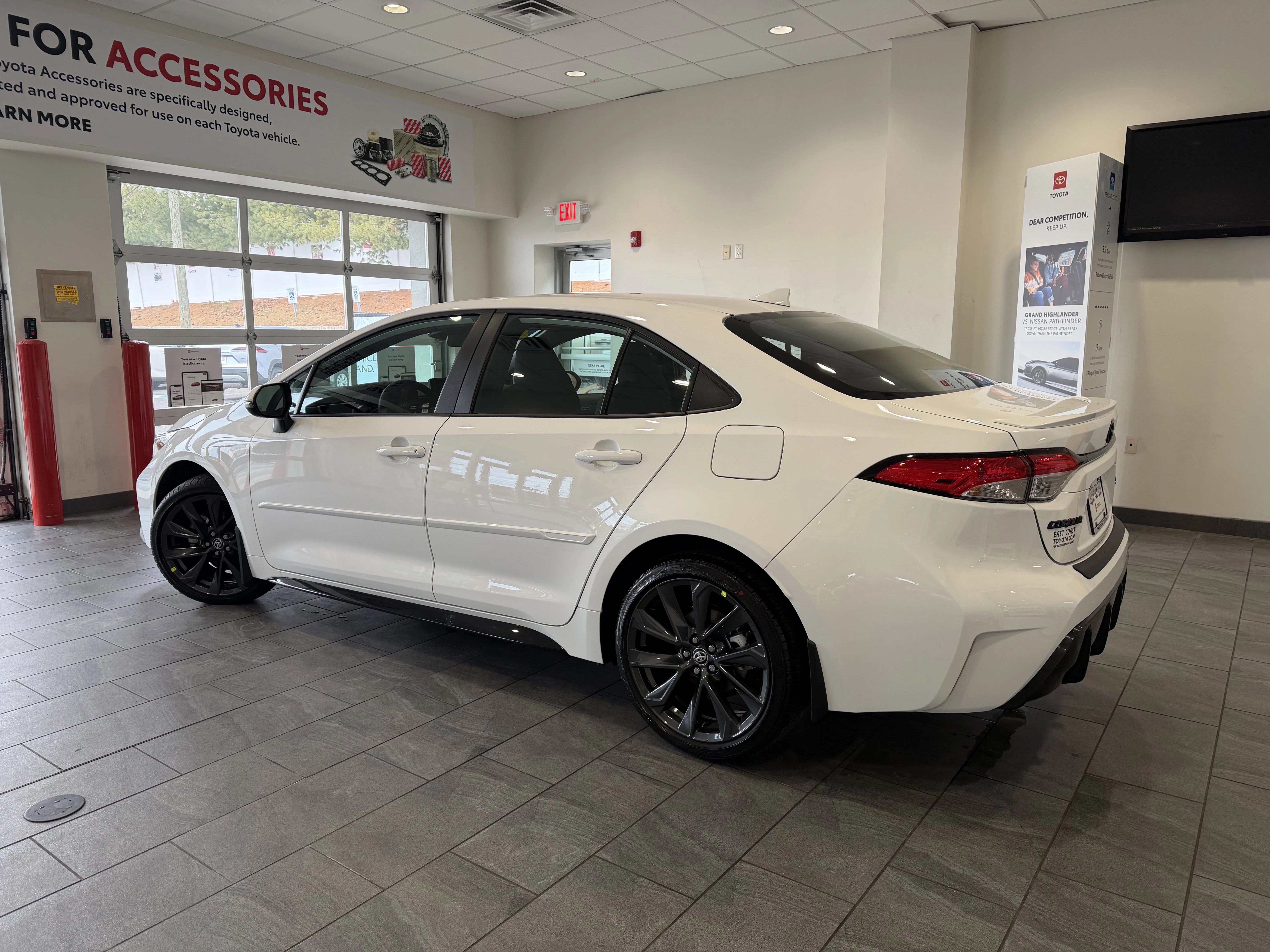 2026 Toyota Corolla SE - Photo 26