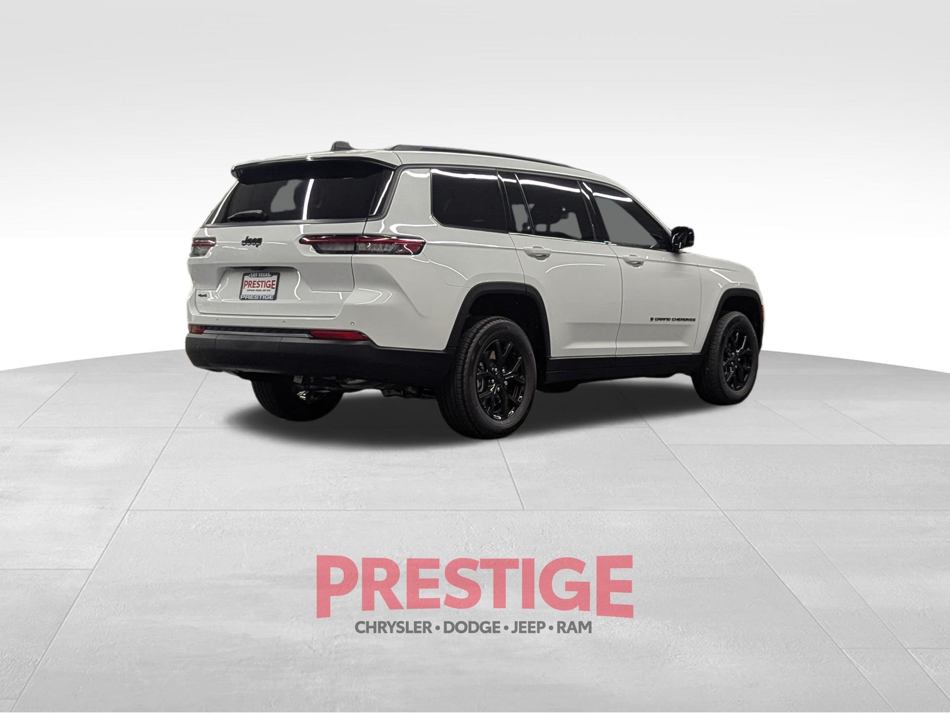 New 2026 Bright White Clearcoat Jeep Altitude image 5