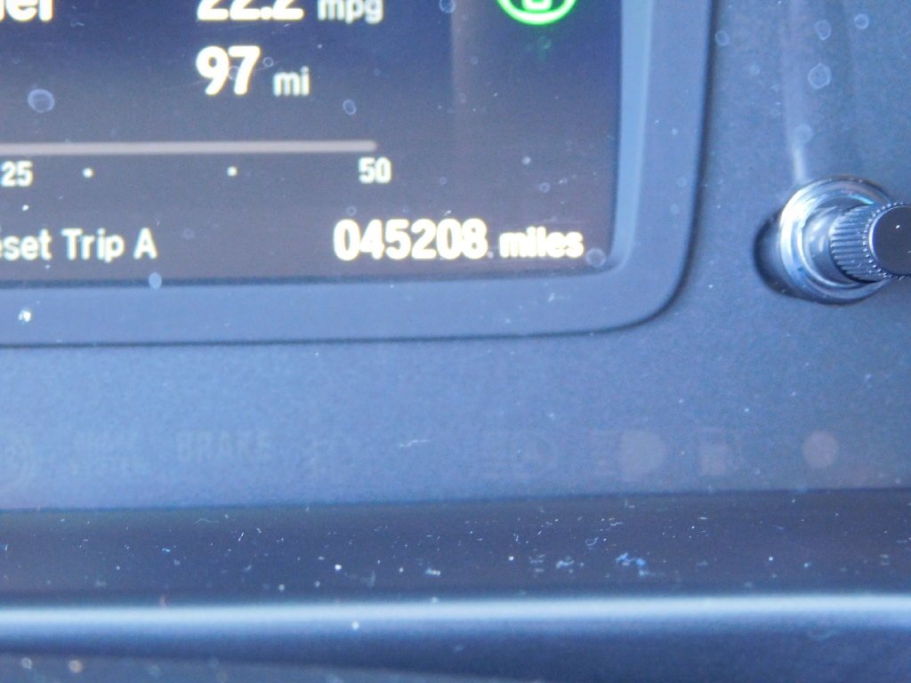 Certified Used 2024 Lunar Silver Metallic Honda EX-L image 41