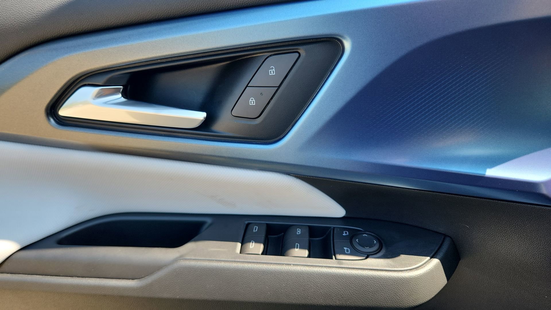 2026 Chevrolet Equinox EV 2LT - Photo 24