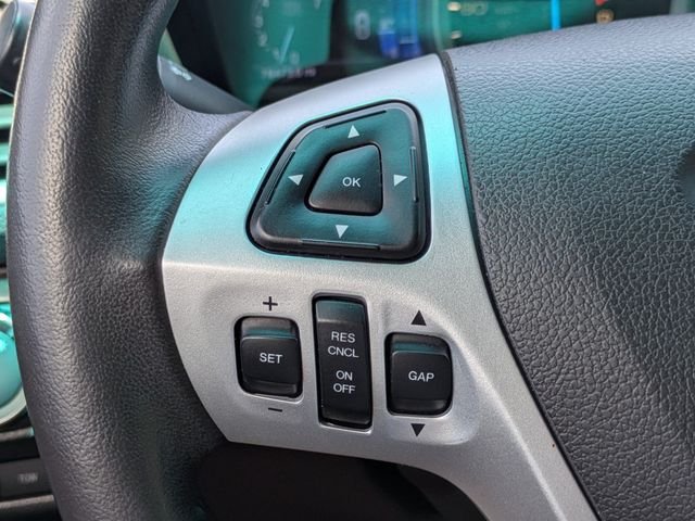 Used 2015  Ford Limited image 23