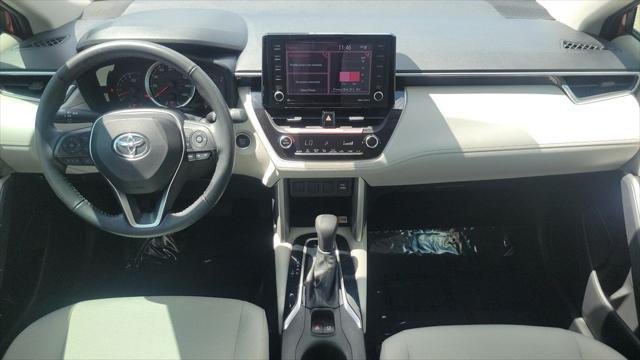 Certified Used 2022 BARCELONA RED MET. Toyota  image 11