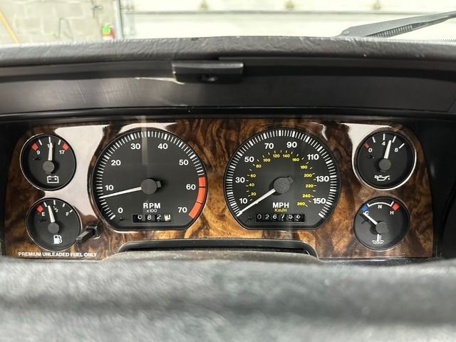 Used 1993  Jaguar Base image 36