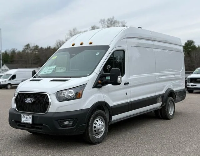 New 2026 Oxford White Ford Cargo Van image 11