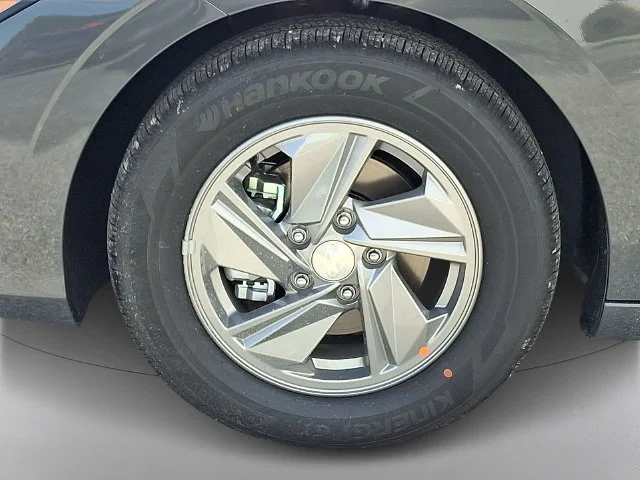 New 2026 Gray Hyundai SE image 5