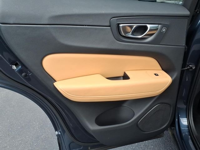 2023 Volvo XC60 Ultimate - Photo 17
