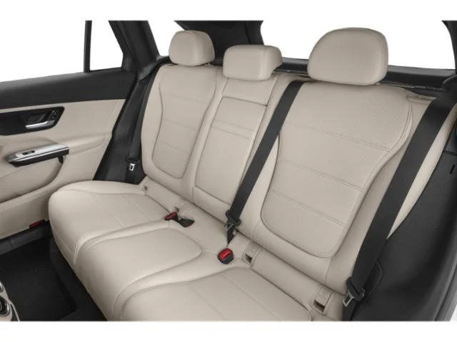 Used 2024 Black Mercedes-Benz GLC 300 image 16