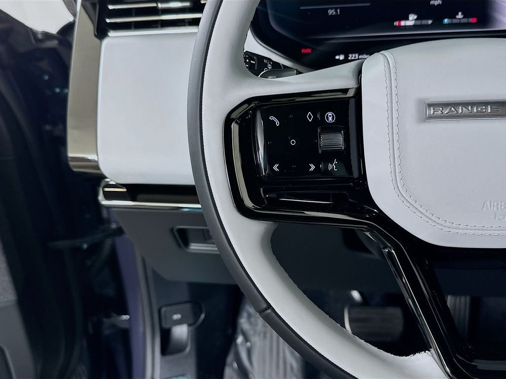 New 2026 Varesine Blue LAND ROVER Dynamic SE image 13