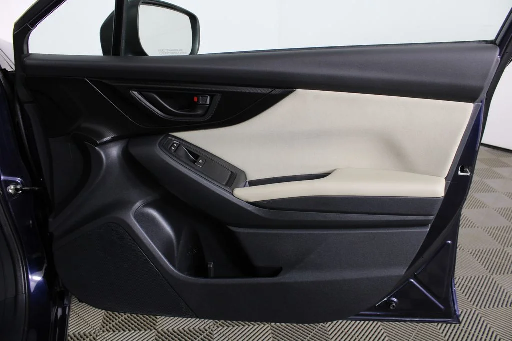 Used 2020 Dark Blue Pearl Subaru Base image 9