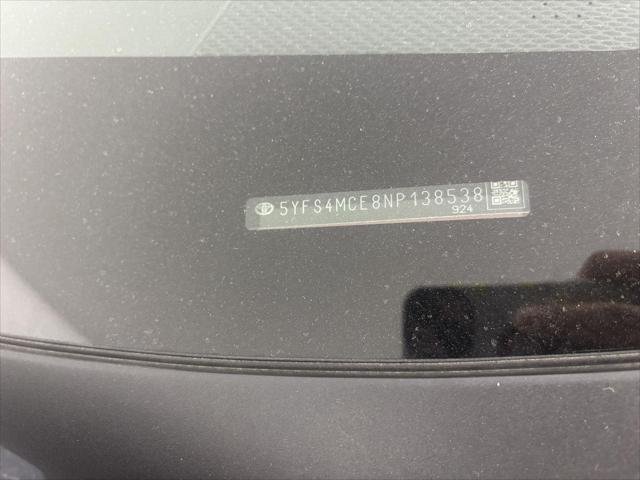 Certified Used 2022 RUBY FLARE PEARL Toyota  image 26