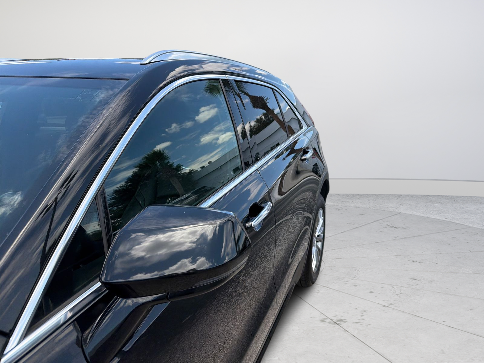 Used 2024 Black Cadillac Premium Luxury image 40