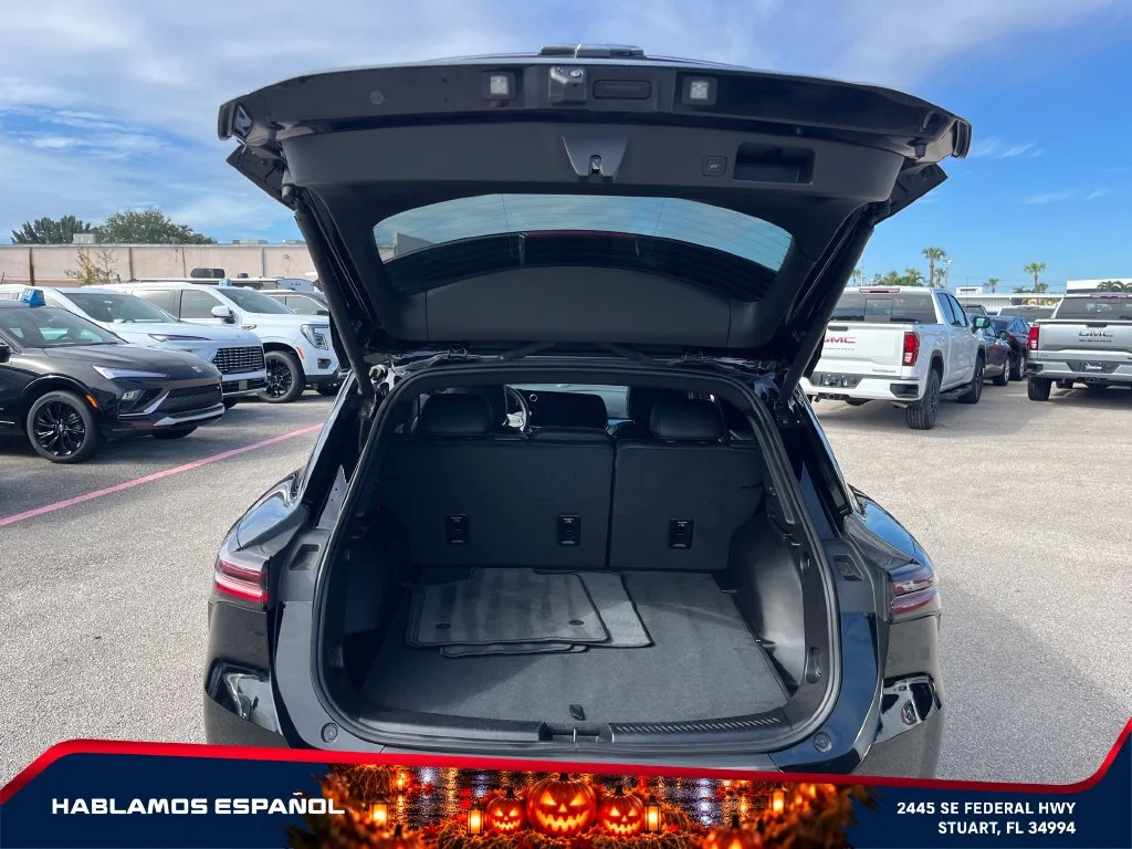 Used 2026 Black Chevrolet LT image 10